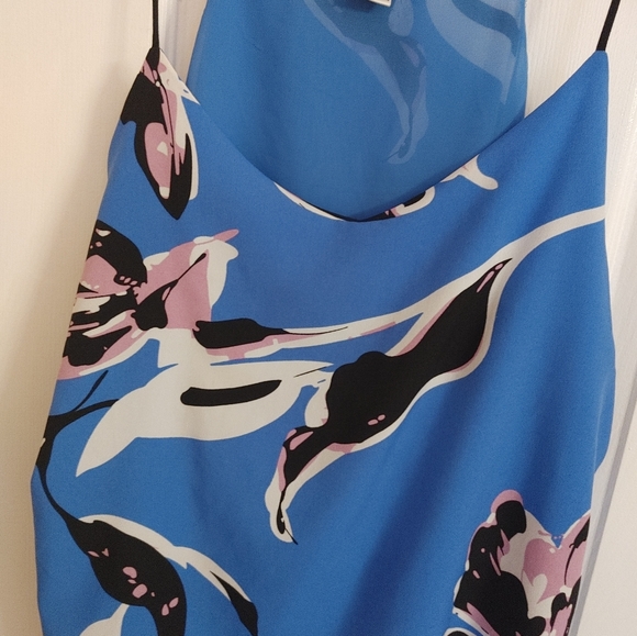 Abstract Blue Tank Top - Picture 3 of 3
